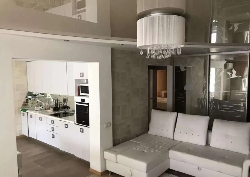 Двухуровневый потолок в гостиную — Псков, Ленина, 11/4, фото 3